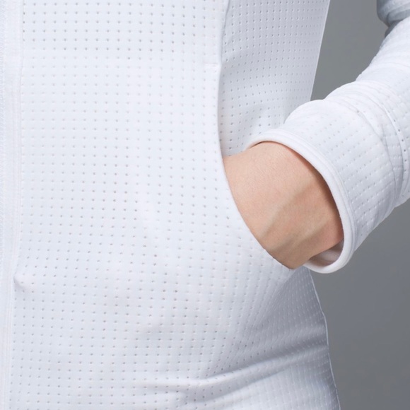 Lululemon Find Your Bliss Jacket White - Picture 6 of 16